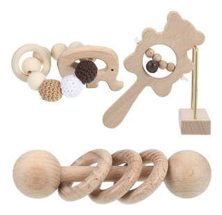 Sonajero Plantoys 5262 madera Color Pas Sjr Y Mordedor Sonajero Plantoys 5262 madera Color Pas Sjr Y Mordedor