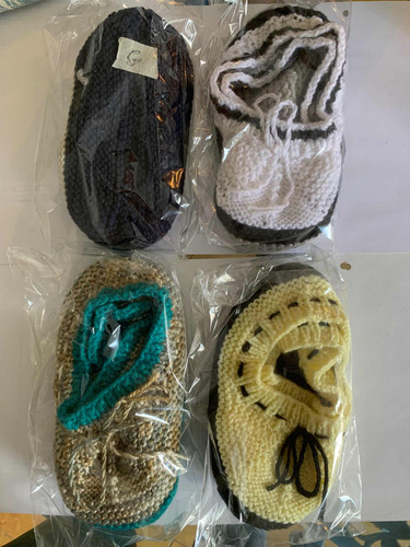Imagen 8 de 10 de Tejidos. Zapatillas De Descanso.