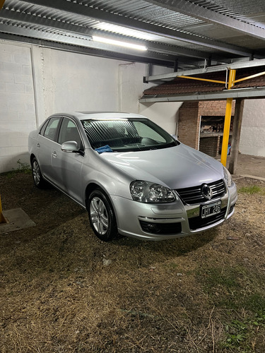 Volkswagen Vento 2.5 Advance 170cv