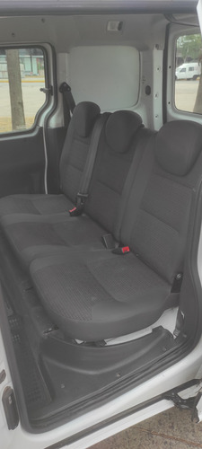 Peugeot Partner 1.6 Hdi Confort 5as