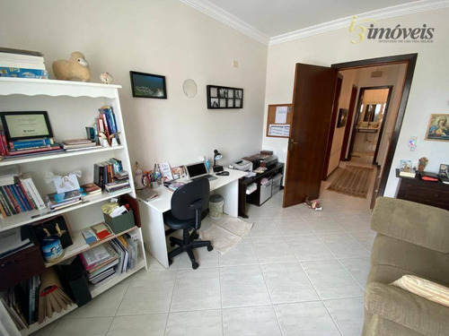 Imagem 29 de 30 de Casa Semi-mobiliada À Venda, Com 3 Dormitórios, Sendo 1 Suíte E 1 Vaga - Bairro Ariribá Em Balneário Camboriú-sc - Ca0408