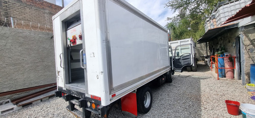 Isuzu Elf 300 Con Termo Carrier
