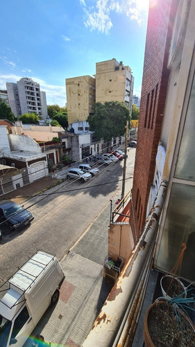 Departamento En Venta Centrico Muy Amplio San Martin
