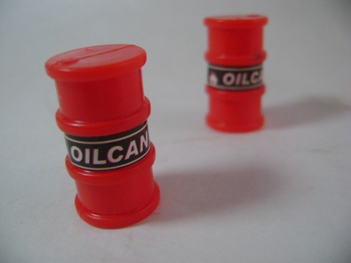 Imagen 3 de 10 de Nicohobbies 2 Tanques De 200 Lts De 23x12 Mm H0 (bol 28)
