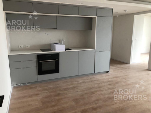 Apartamento De 1 Dormitorio En Venta En Centro