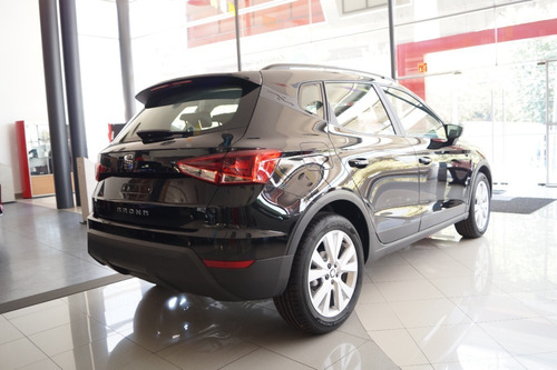 Imagen 6 de 15 de Seat Arona Style Automática Negra