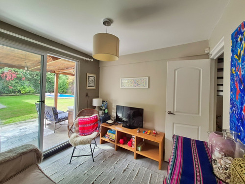 Amplio Jardin - Remodelada - Bradford