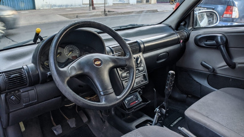 Chevrolet Corsa 1.6 Gl Aa Dh