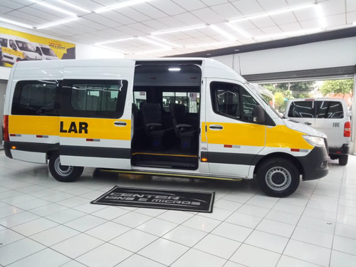 Sprinter 417 Escolar Com 28 Lugares E Patamar