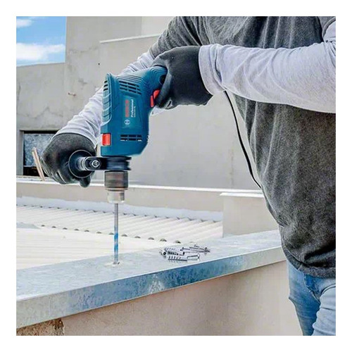 Imagen 2 de 2 de Taladro percutor eléctrico de 13mm Bosch GSB 550 550W 220V