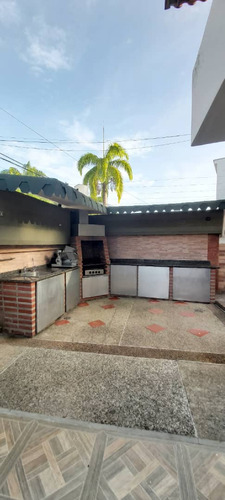 Se Vende Casa 560m2 6h/5b/4p Paso Real Charallave 7078