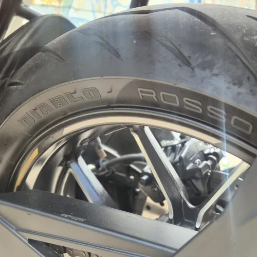 Impecable Llantas Pirelli Defensa Parrilla Revisiones Suzuki