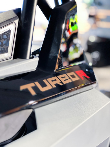 Imagen 10 de 19 de Polaris Rzr Turbo R 2023 Utv 4x4 No Canam Maverick