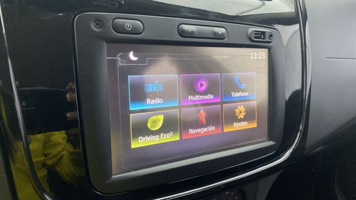 Imagen 21 de 25 de Renault Sandero Expression 2018