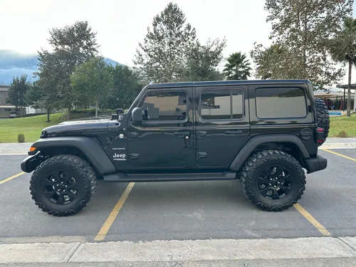 Jeep Wrangler 3.6 Unlimited Sahara 4x4 At
