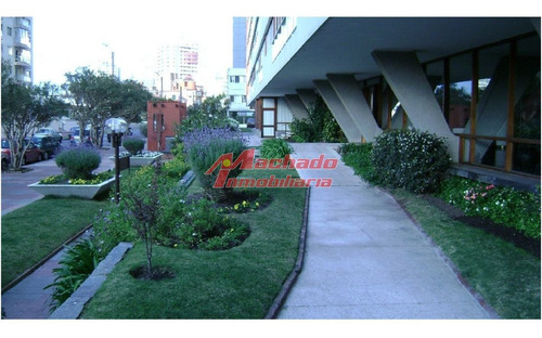 Imagen 11 de 18 de Venta De Apartamento De Dos Dormitorios En Punta Del Este
