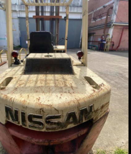 Autoelevador Diesel Nissan Fd40 De 4tn Envios Al Pais