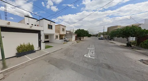 Casa En Venta !! Propiedad En Remate Ya Adjudicada¡¡- Presa Malpaso 258, Leandro Rovirosa Wade, 27120 Torreón, Coah., México