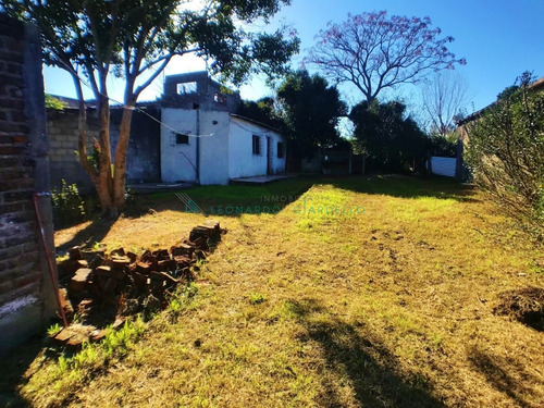 Imagen 13 de 14 de Colonia Del Sacramento - Casa A Refaccionar Con Muy Buen Terreno