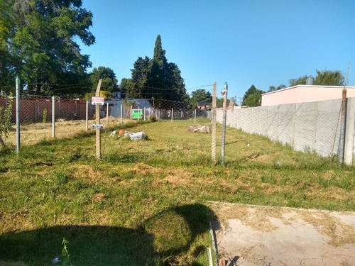 Terreno En Pilar Zona De Quintas. 359 Metros ****