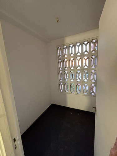 Sector Poniente, 3 D, 1 B, B, Logia, Antiguo, Amplio,