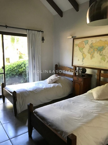 Excelente Casa A Pasos Del Mar!-ref:2827