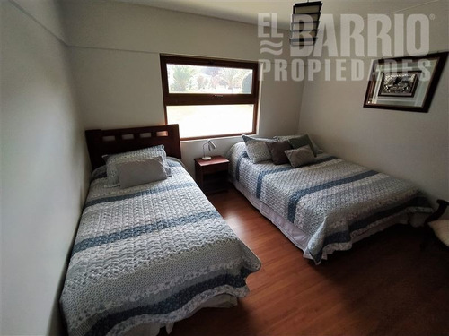 Imagen 19 de 30 de Casa En Venta De 6 Dorm. En Colina