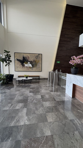 Se Vende Oficina En Momentum Centro Sur Torre 1. 2