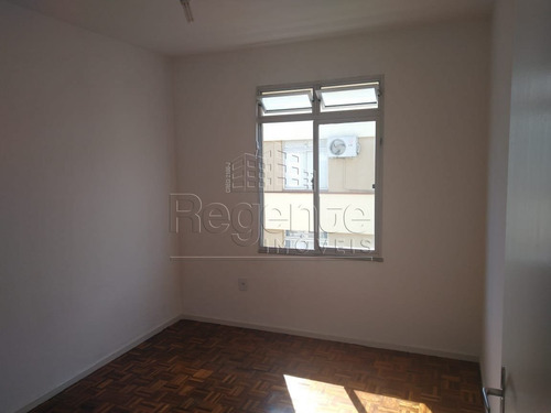 Imagem 9 de 15 de Apartamento Com 3 Quartos A Venda No Bairro Trindade Em Florianopolis - V-82398