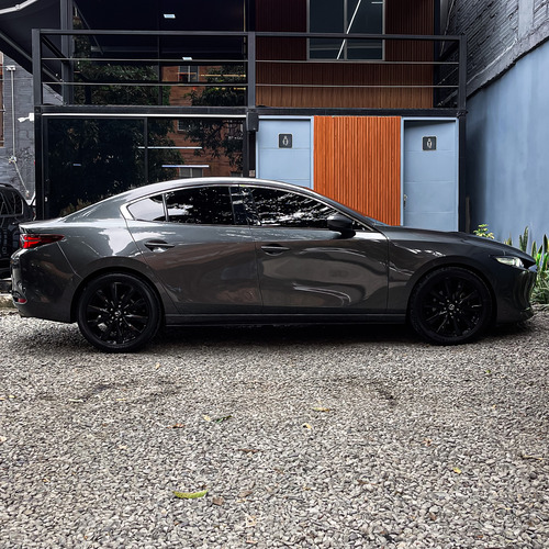 Mazda 3 Grand Touring B2+