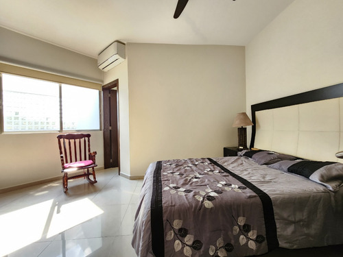 Casa Residencia De 5 Habitaciones Ubicada En Residencial Playas Del Conchal, Riviera Veracruzana, Un Excelente Fraccionamiento Que Te Brinda La Seguridad Y Tranquilidad Que Tu Familia Y TĂș Se Merecen.
