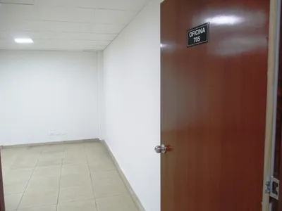 Oficina en arriendo