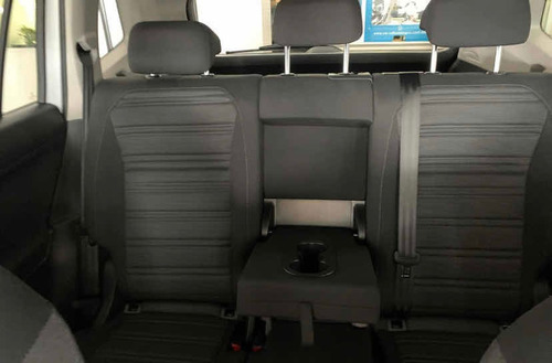 Imagen 10 de 13 de Volkswagen Tiguan 1.4 Trendline 2022
