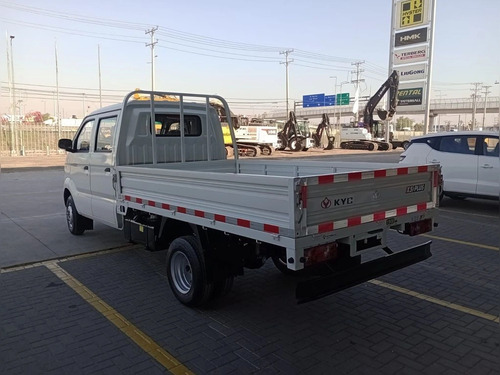 Kyc X5 Plus 2.0 Cabina Doble Gasolina 4x2 E6