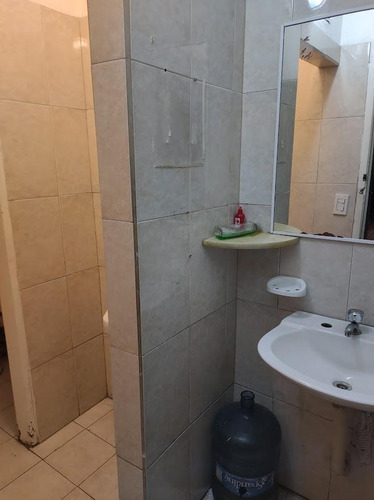 Imagen 27 de 30 de M. T. Alvear Y Uruguay. Excelente Local. Amplio Destino. Venta / Alquiler