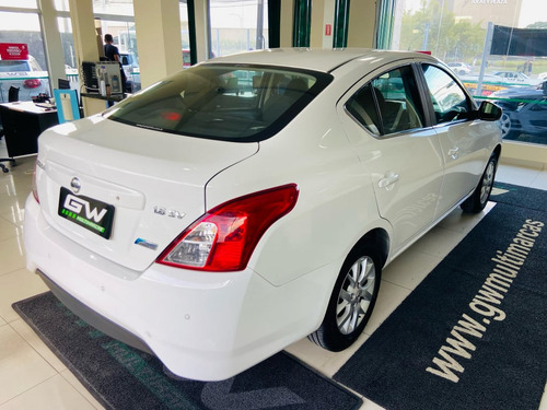 Nissan Versa 1.6 16V FLEX SV 4P XTRONIC