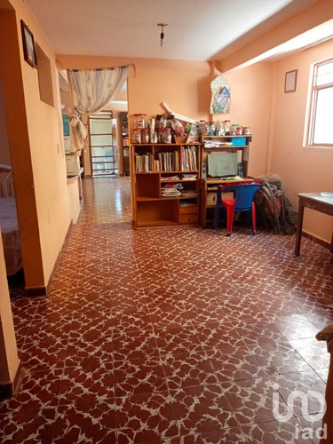 Venta Casa 10 Ambientes Hermenegildo Galeana