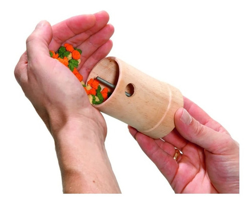 Imagen 2 de 6 de Dispensador Snack Juguete Cobayos Conejos Hamster Madera