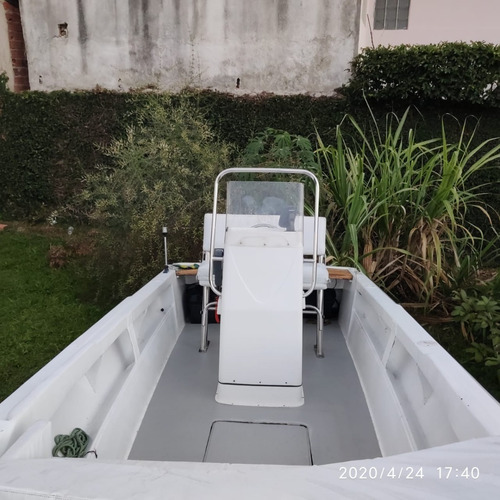 Lancha Cabrasmar Marimbá 18' - 5,45m - Tipo Ub Fishing Pesca
