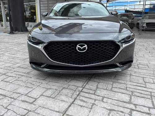 Imagen 2 de 13 de Mazda 3 Igrand Touring 2020
