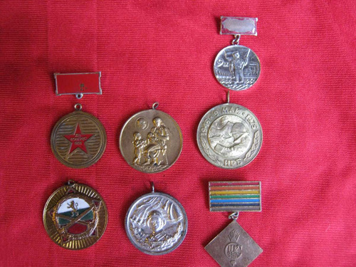 Lote 7 Medallas Militares De Bulgaria