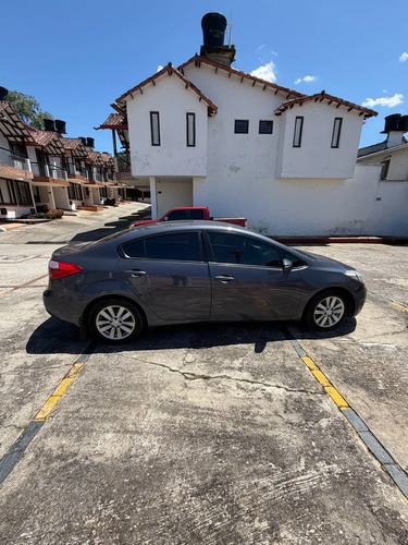 Kia Cerato PRO EX 1.6l