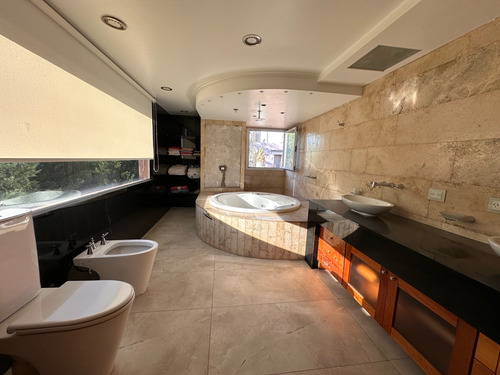 Casa En Venta 5 Dormitorios En Barrio Privado Aguadas - Funes