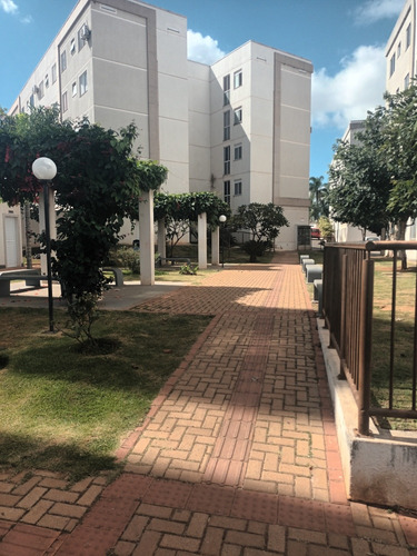 Apartamento 2 Quartos Quinto Andar Com Piscina