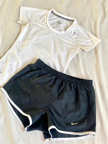 Conjunto Deportivo Nike Dama