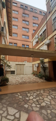 Imagen 2 de 9 de Departamento 2 Ambientes Venta En Florida