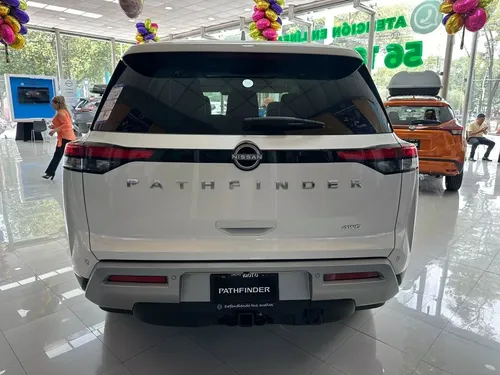 Nissan Pathfinder 3.5 Platinum 4x4 At