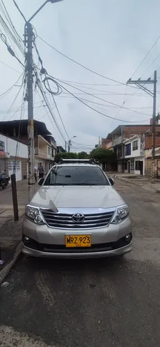 Toyota Fortuner 2.7l 4x2