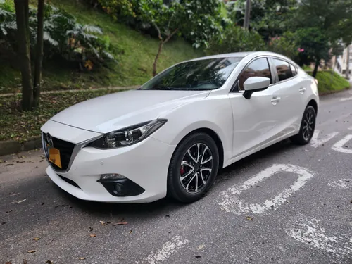 Mazda 3 2.0 Touring At