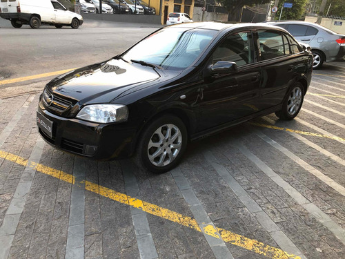 Chevrolet Astra Hatch 4 Portas